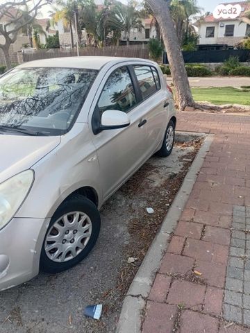מודעת רכב יונדאי i20