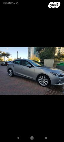 מודעת רכב מאזדה 3