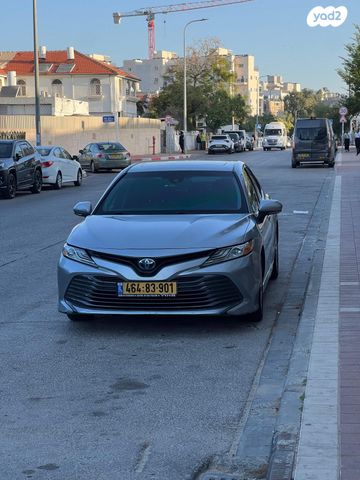 מודעת רכב טויוטה קאמרי