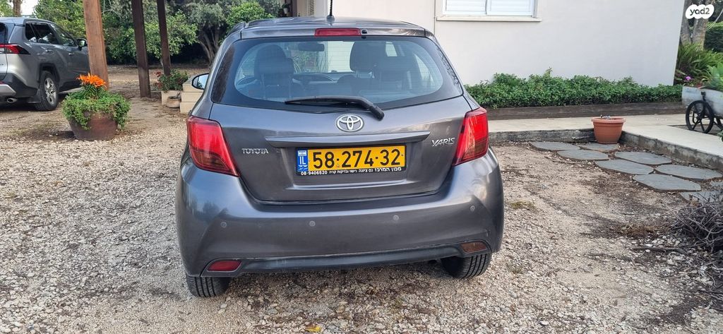 מודעת רכב טויוטה יאריס