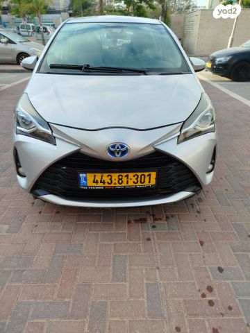 מודעת רכב טויוטה יאריס