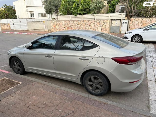 מודעת רכב יונדאי אלנטרה