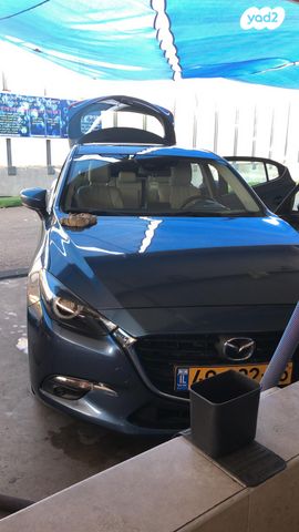 מודעת רכב מאזדה 3