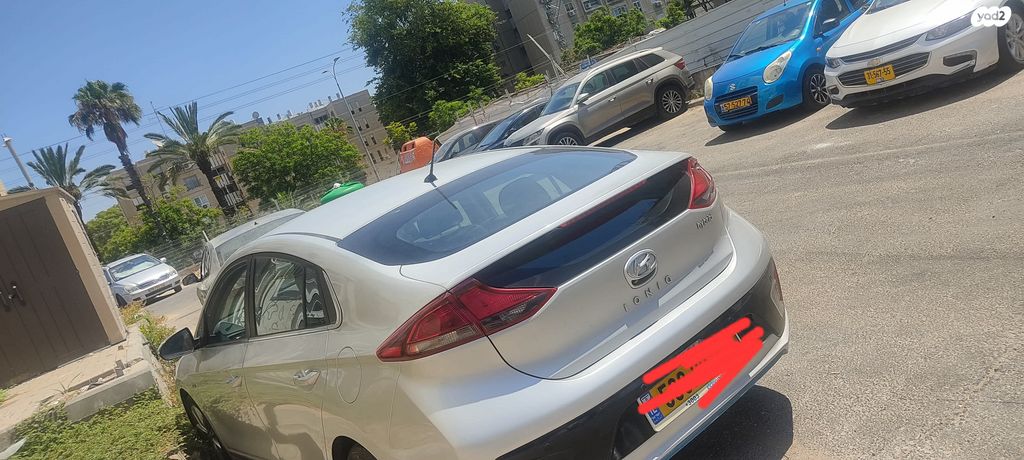 מודעת רכב יונדאי איוניק