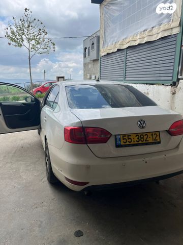 מודעת רכב פולקסווגן ג'טה 