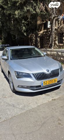 מודעת רכב סקודה סופרב