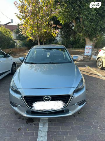 מודעת רכב מאזדה 3