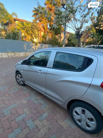 מודעת רכב שברולט ספארק