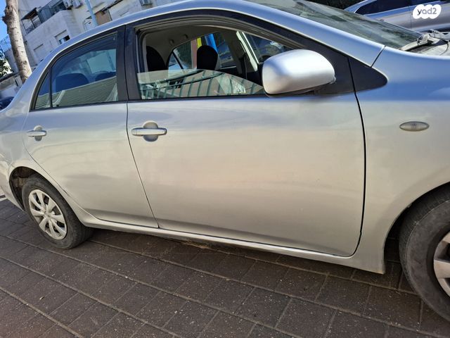 מודעת רכב טויוטה קורולה