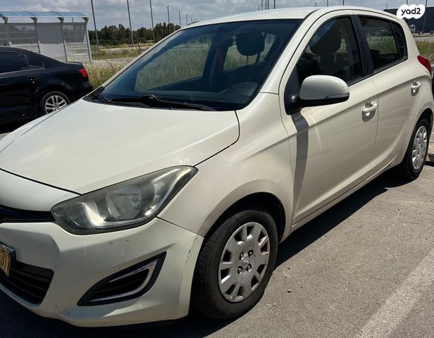 מודעת רכב יונדאי i20