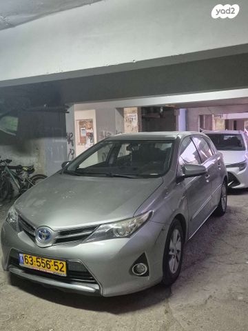מודעת רכב טויוטה אוריס