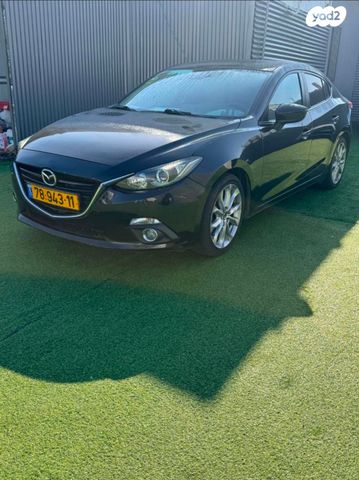 מודעת רכב מאזדה 3