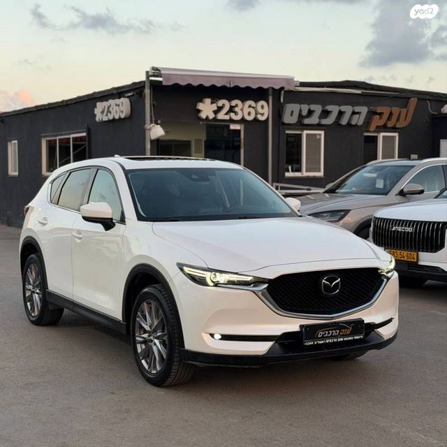 מודעת רכב מאזדה CX-5