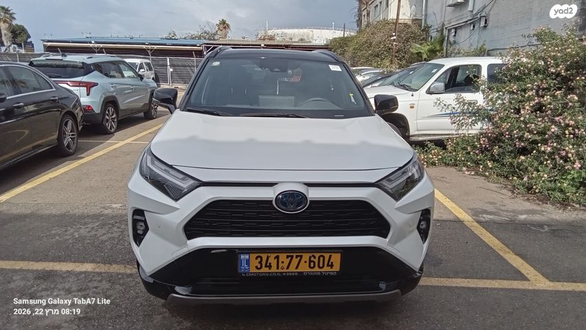 מודעת רכב טויוטה RAV4