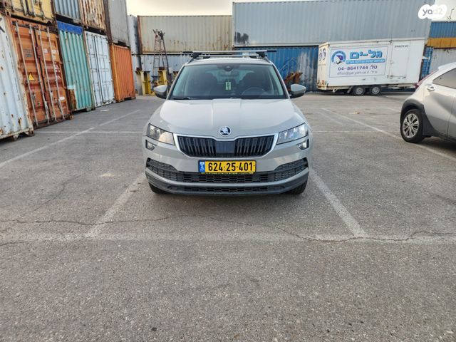 מודעת רכב סקודה קארוק