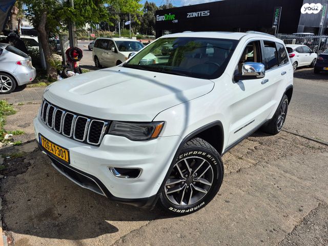 מודעת רכב ג'יפ גרנד צ'ירוקי