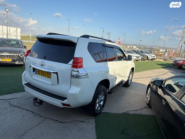מודעת רכב טויוטה לנד קרוזר