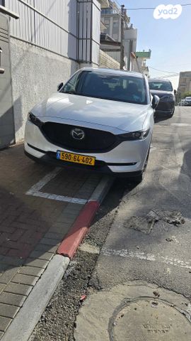מודעת רכב מאזדה CX-5