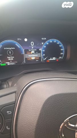 מודעת רכב טויוטה RAV4