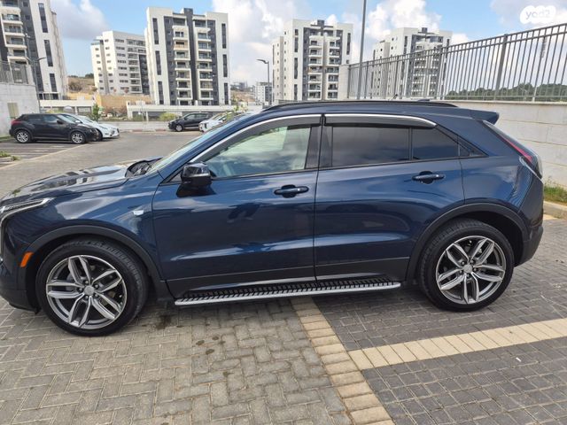 מודעת רכב קאדילק XT4