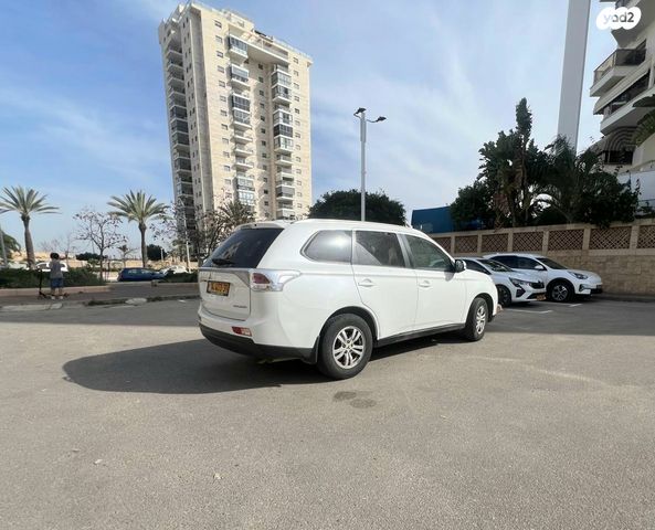 מודעת רכב מיצובישי אאוטלנדר