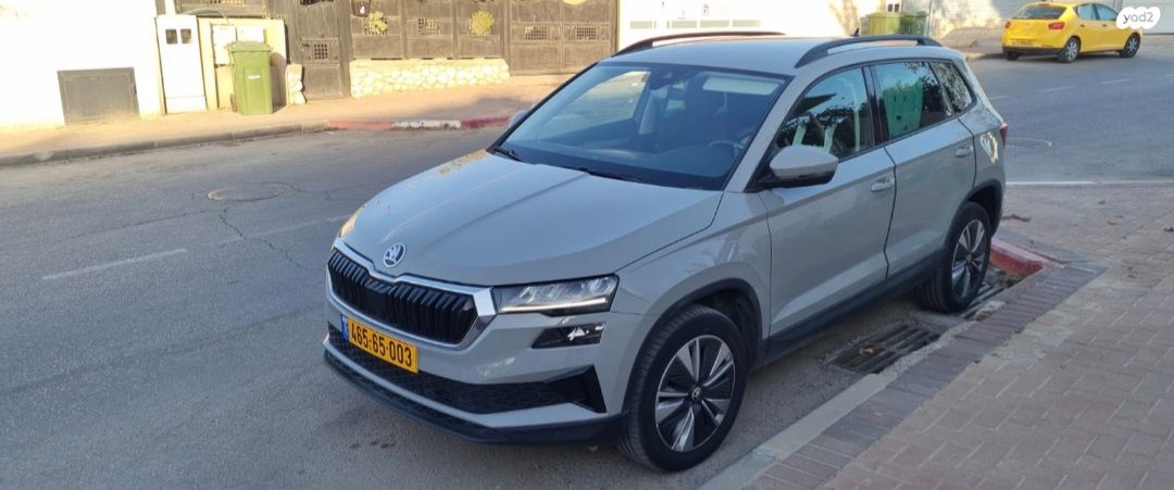 מודעת רכב סקודה קארוק