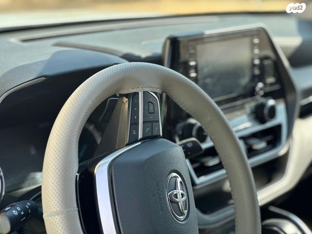 מודעת רכב טויוטה היילנדר