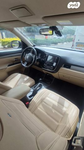 מודעת רכב מיצובישי אאוטלנדר