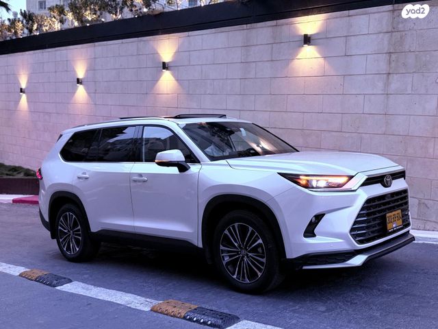 מודעת רכב טויוטה גראנד היילנדר