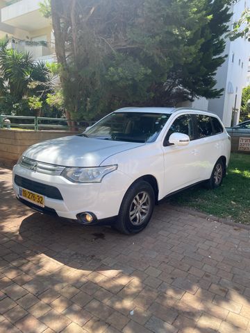 מודעת רכב מיצובישי אאוטלנדר