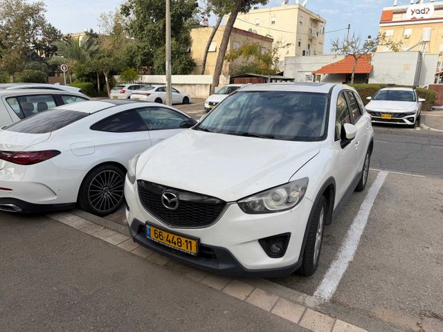 מודעת רכב מאזדה CX-5