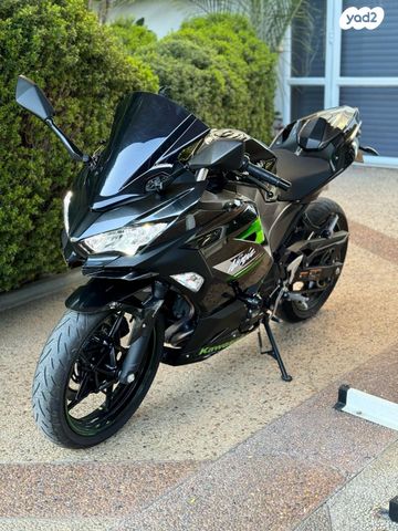 מודעת רכב קאוואסאקי נינג'ה 400