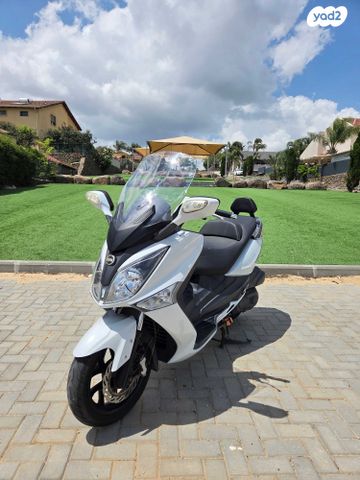 מודעת רכב סאן יאנג ג'וי-מקס 250 XI