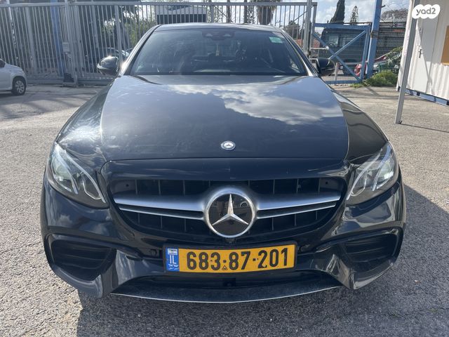 מודעת רכב מרצדס-בנץ E-class