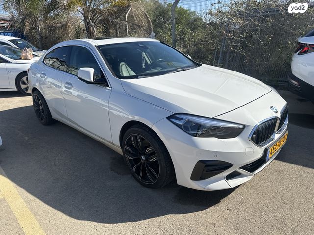 מודעת רכב ב מ וו סדרה 2