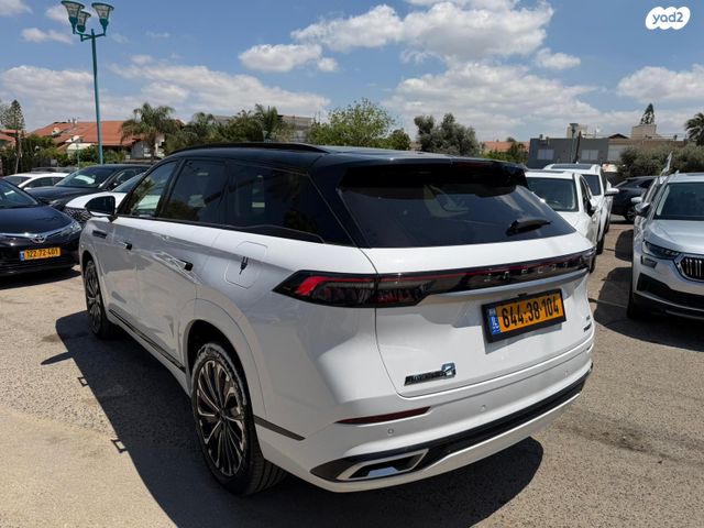 מודעת רכב ג'אקו J8