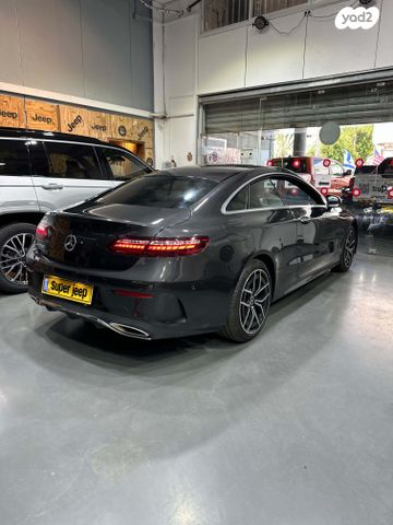 מודעת רכב מרצדס-בנץ E-class
