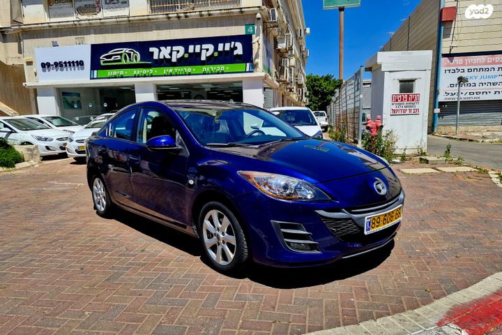 מודעת רכב מאזדה 3