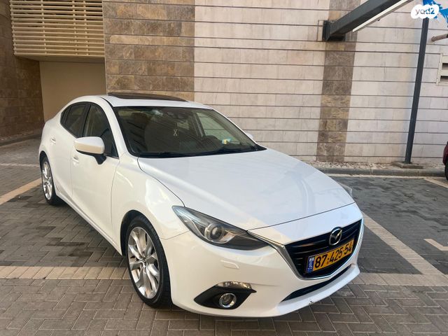 מודעת רכב מאזדה 3
