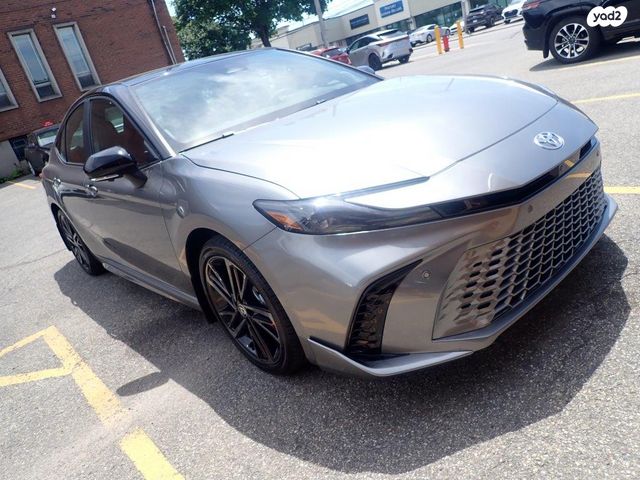 מודעת רכב טויוטה קאמרי