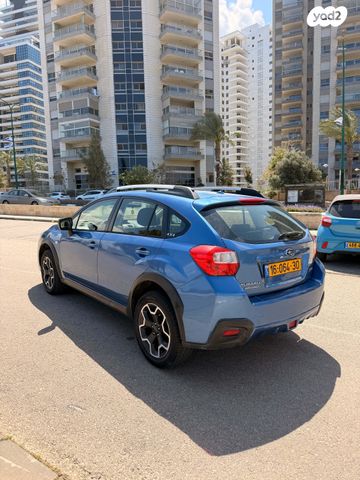 מודעת רכב סובארו XV