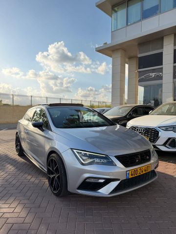 מודעת רכב סיאט לאון 2