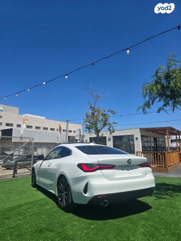 מודעת רכב ב מ וו סדרה 4 2