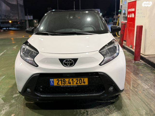 מודעת רכב טויוטה אייגו X