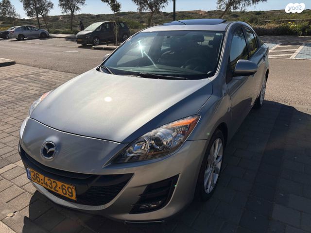 מודעת רכב מאזדה 3