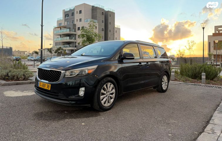 מודעת רכב קיה קרניבל