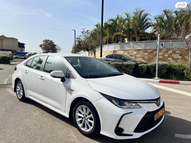 מודעת רכב טויוטה קורולה