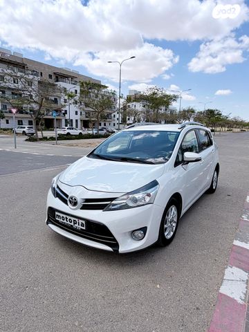 מודעת רכב טויוטה ורסו