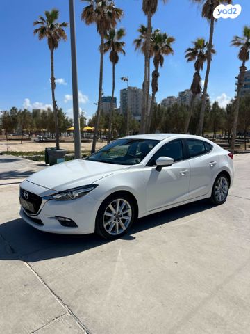 מודעת רכב מאזדה 3