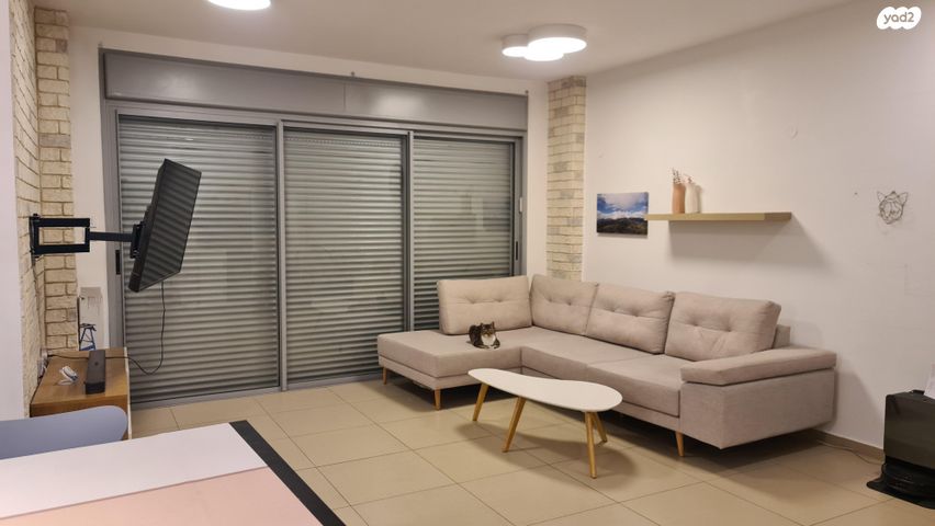 שדרות האלונים 5